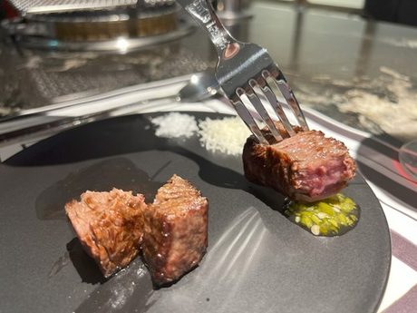 한우 dry aging 단면 — 풍미와 결